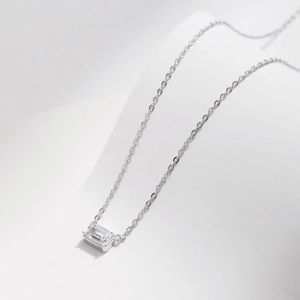 Elegant s925 silver necklace with emerald cut square zircon on a minimalist cross chain
