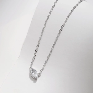 Collana in argento sterling S925 con pendente solitario taglio marquise su catena a O