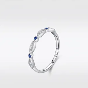 Elegant 925 Sterling Silver Wavy Ring For Women Minimalist Inlaid Blue White Rhinestone Dainty Fashion Jewelry Accessory Gift