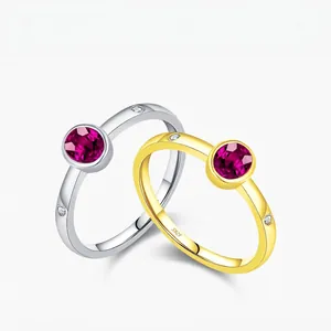 French Vintage 925 Sterling Silver Ring With Red Zirconia Exquisite Pigeon Blood Red Inlaid Elegant Jewelry For Women