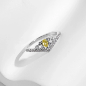 Bague couronne en argent S925 avec pierre jaune en poire et zircons cubiques