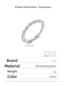 Vue détaillée de la bague en argent S925 avec dimensions et zircones incrustées