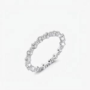 Bague Éternité Géométrique en Argent Sterling 925 Élégante pour Femme Coupe Ronde Princesse Strass Incrusté Bijoux de Mode