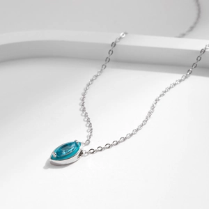 Exquisite 925 silver necklace featuring a marquise-cut turquoise gemstone on a thin O-chain