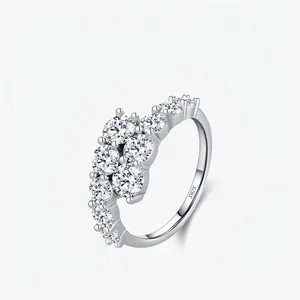 Luxury 925 Sterling Silver Cluster Ring For Women Sparkling Zirconia Inlaid Elegant Geometric Engagement Wedding Band Jewelry