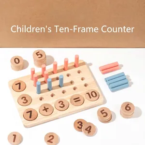 Tableau de maths en bois avec tuiles numérotées et tiges de comptage pour enfants