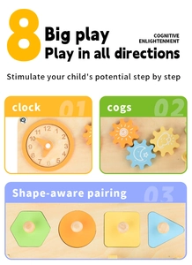 Vista dettagliata della busy board in legno con orologio, ingranaggi e moduli forme