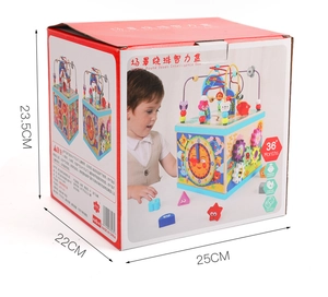 Detailed view of wooden educational activity cube packaging with exact dimensions