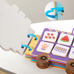 Livre d'activités éducatif pour enfants en forme de bus violet avec cartes d'éveil