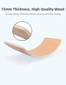 Detail view of 15mm thick premium basswood balance board with smooth rounded edges