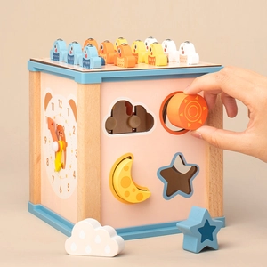 Boîte d'activités Montessori 9-en-1 en bois avec formes et jeu de pêche magnétique