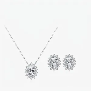 D Color VVS1 Oval Cut Moissanite Jewelry Set 925 Sterling Silver Flower Pendant Necklace And Stud Earrings With GRA Certificate