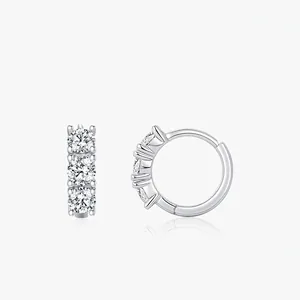 Boucles d'Oreilles Créoles Huggie en Argent Sterling 925 Moissanite Brillante Couleur D VVS1 Moissanite Avec Certificat GRA Bijoux Femme