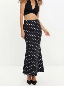 Jupe sirène élégante à pois avec taille haute pour un look d'été féminin et chic