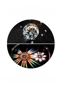 Comparaison détaillée entre moissanite et diamant montrant l'indice de réfraction