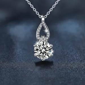 Luxury 925 Sterling Silver Moissanite Pendant Necklace For Women Round Cut Rhinestone Inlaid Geometric Clasp Chain Jewelry Gift