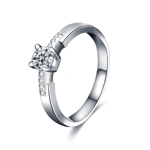 Classic 925 sterling silver moissanite ring with four-prong round cut setting and side stones