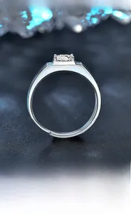Detail of 1ct moissanite 925 silver ring with adjustable band and four-prong setting