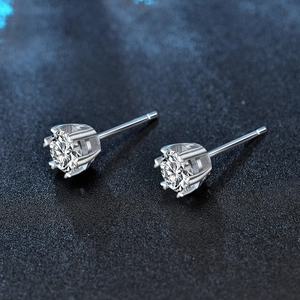 S925 sterling silver six-prong moissanite stud earrings with classic snowflake sparkle