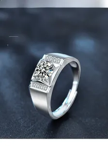 Macro shot of 925 silver men's solitaire ring with 3EX round cut moissanite and side stones