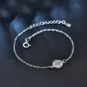 Élégant bracelet en argent sterling 925 avec moissanite et serti halo rond pour femme