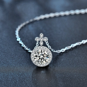 Elegant 925 sterling silver moissanite necklace with a sparkling halo clover pendant