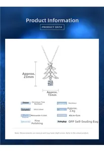 Detailansicht des S925 Silber Weihnachtsbaum-Anhängers mit einem 0,5ct Moissanit