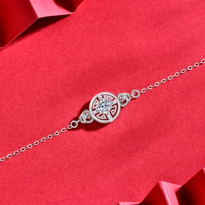 925 silver bracelet with Moissanite stone and traditional Chinese Ruyi pattern