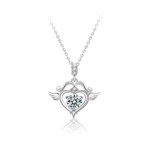 Collana con ciondolo cuore moissanite in argento sterling 925 con ali di angelo