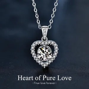 925 Sterling Silver Heart Pendant Necklace Moissanite Clavicle Chain Necklace Dainty Rhinestone Heart Wedding Jewelry Gift For Women