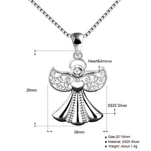 Dettaglio delle dimensioni del ciondolo angelo in argento S925 e taglio zircone