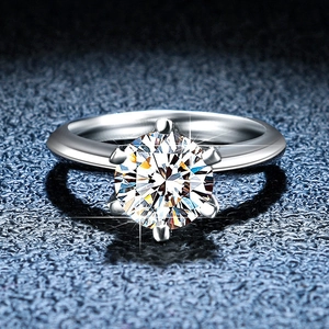 Bague en Argent Sterling 925 Moissanite Six Griffes Bague de Mariage et Fiançailles Minimaliste pour Femme Cadeau Bijoux Élégants