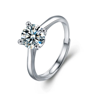 Classic S925 sterling silver moissanite ring with four-prong setting and adjustable band
