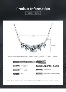 Spécifications détaillées du collier avec pendentif sourire en argent 925 et moissanite