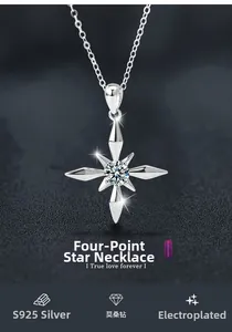 Vue détaillée du pendentif étoile en argent S925 avec une pierre moissanite