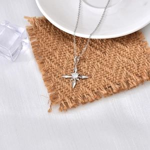 Élégant collier en argent sterling S925 avec étoile à quatre branches et pierre