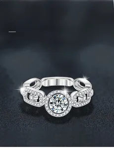 Detail of S925 silver ring featuring 3EX cut moissanite with 58 facets and halo setting