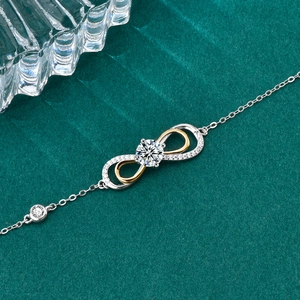 Bracciale infinito in argento 925 con moissanite e accenti bicolore oro e argento