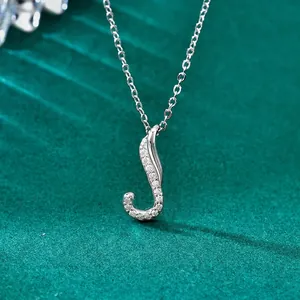 925 Sterling Silver Moissanite Curved Pendant Necklace Minimalist Geometric Fine Jewelry For Women Elegant Clavicle Chain