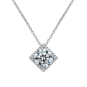 Minimalist S925 sterling silver sugar cube pendant necklace with moissanite main stone
