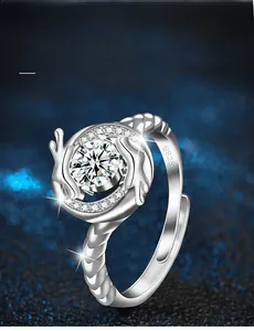 Detail of 925 sterling silver dragon ring with 3EX cut moissanite and twisted texture