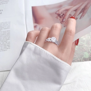 925 sterling silver leaf ring for women featuring a brilliant round moissanite stone
