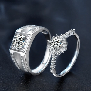 925 sterling silver couple rings set with square and snowflake moissanite stones