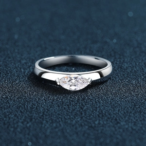 Marquise Cut Moissanite Ring For Women 925 Sterling Silver S925 Engagement Wedding Ring D Color VVS1 With GRA Certificate Luxury Jewelry