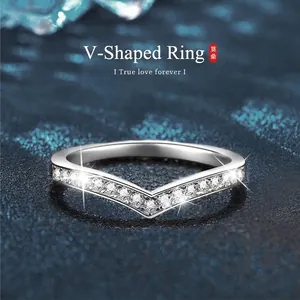 925 Sterling Silver V-shaped Moissanite Ring Women Sparkling Full Pave Chevron Wedding Band Fashion Minimalist Jewelry Gift