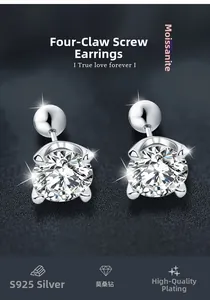 Vue détaillée d'une boucle d'oreille en argent 925 avec moissanite et fermoir à vis