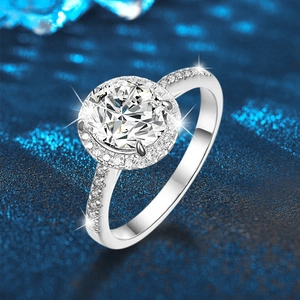 Elegant 925 sterling silver halo moissanite engagement ring with round cut center stone