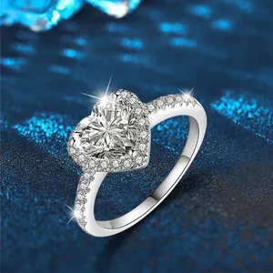 Luxury 925 Sterling Silver Heart Moissanite Ring For Women High End Halo Pave Engagement Wedding Band Ring Jewelry