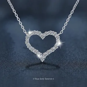 925 Sterling Silver Heart Pendant Necklace For Women Sparkling Moissanite Fine Jewelry For Daily Dating Anniversary Gift