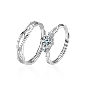Verstellbare S925 Sterlingsilber Paar-Ringe mit Flechtmuster und funkelndem Moissanit